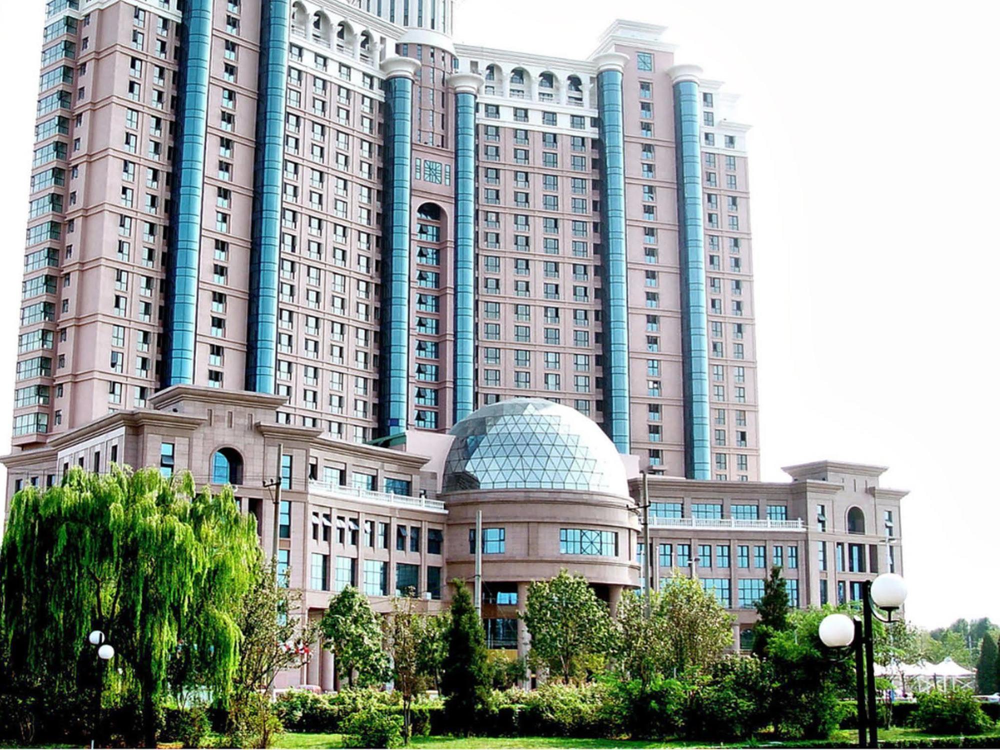 Teda International Club Hotel Tianjin Buitenkant foto